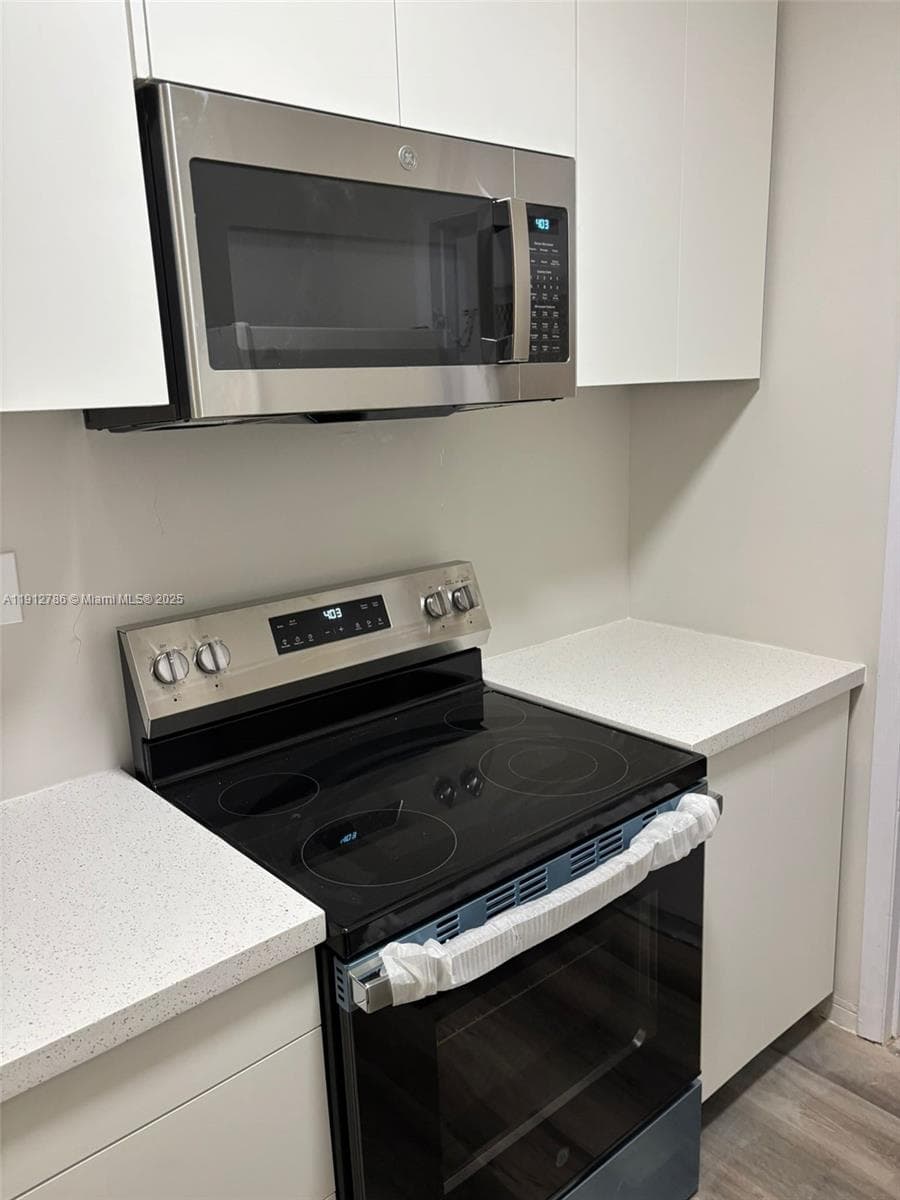 SEVENTEENTH GREEN CONDO · #340 in Hallandale Beach - Photo 7