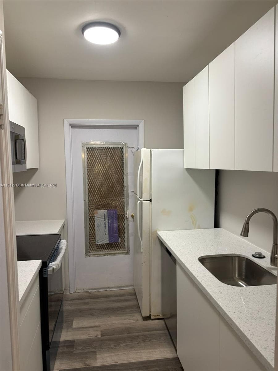 SEVENTEENTH GREEN CONDO · #340 in Hallandale Beach - Photo 8