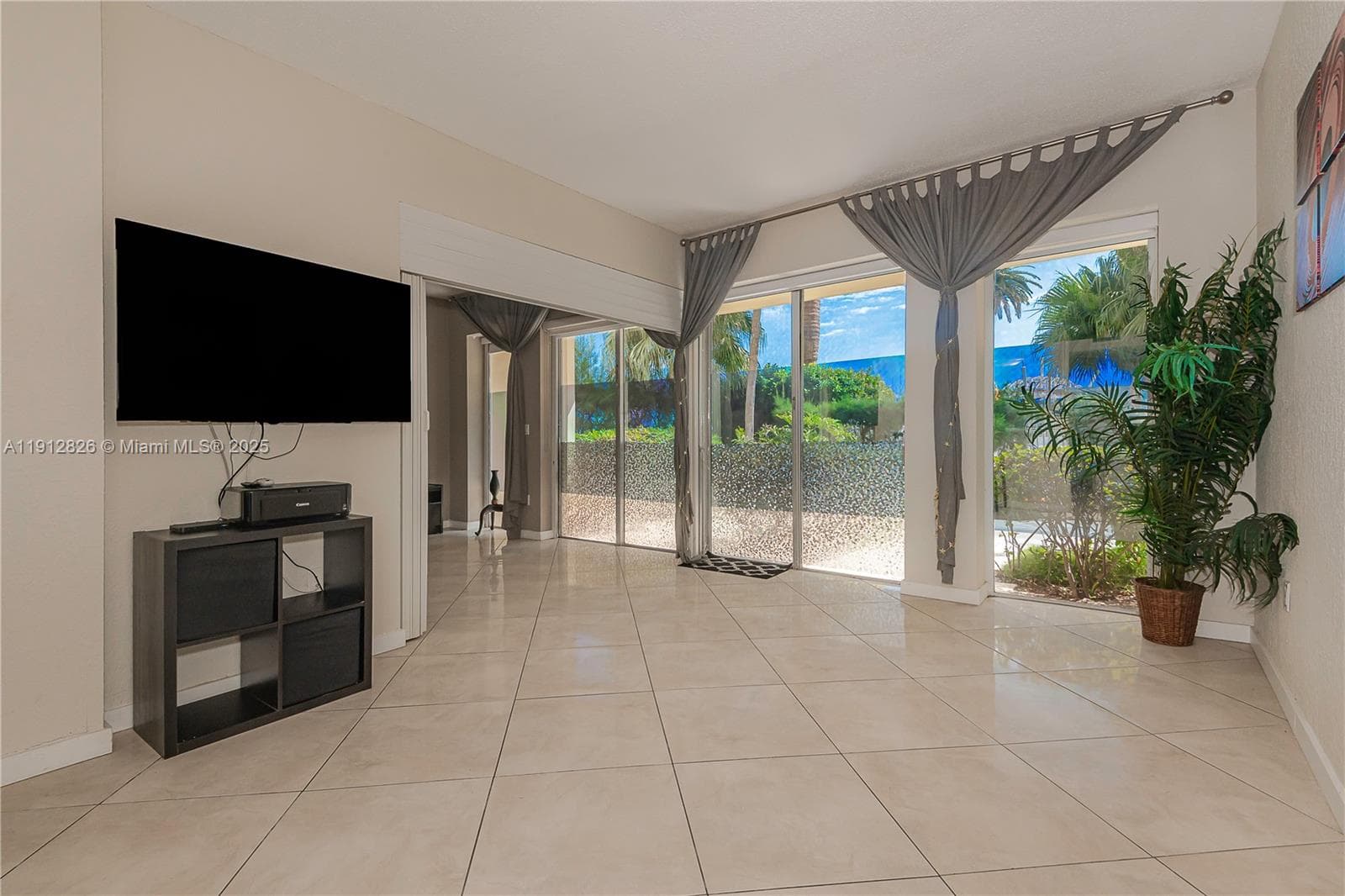 JOCKEY CLUB CONDO · #1G in Miami - Photo 16