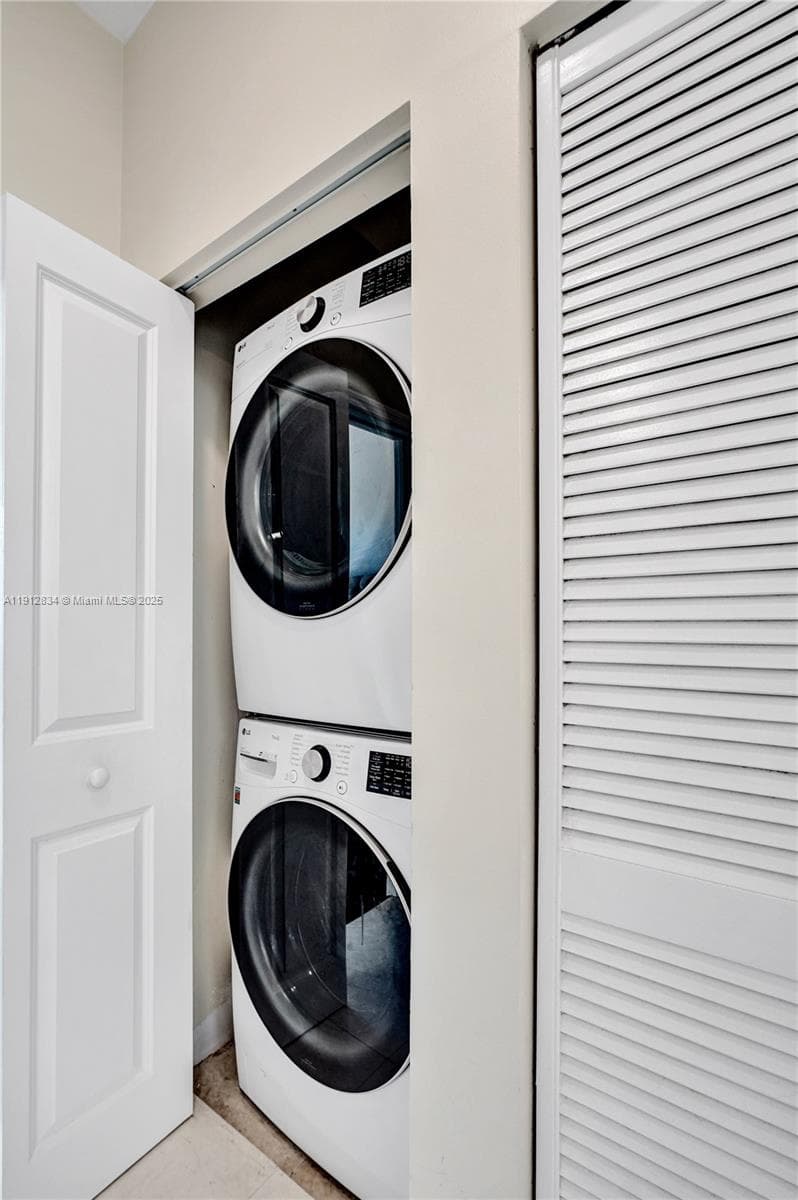360 CONDO B · #1201 in North Bay Village - Photo 29