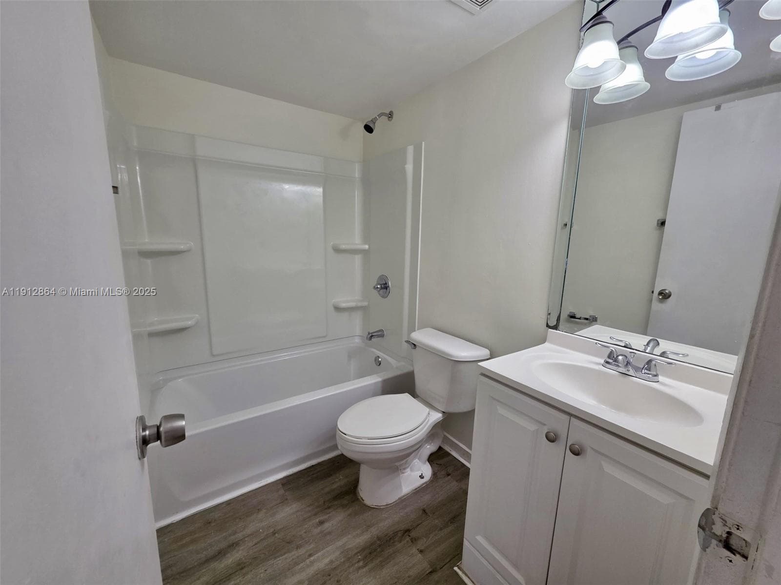 FLAMINGO COURT CONDO · #1-108 in Miami - Photo 14