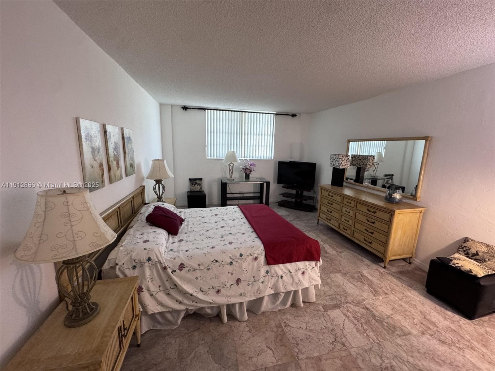 Oceanview · #1608 in Sunny Isles Beach - Photo 4