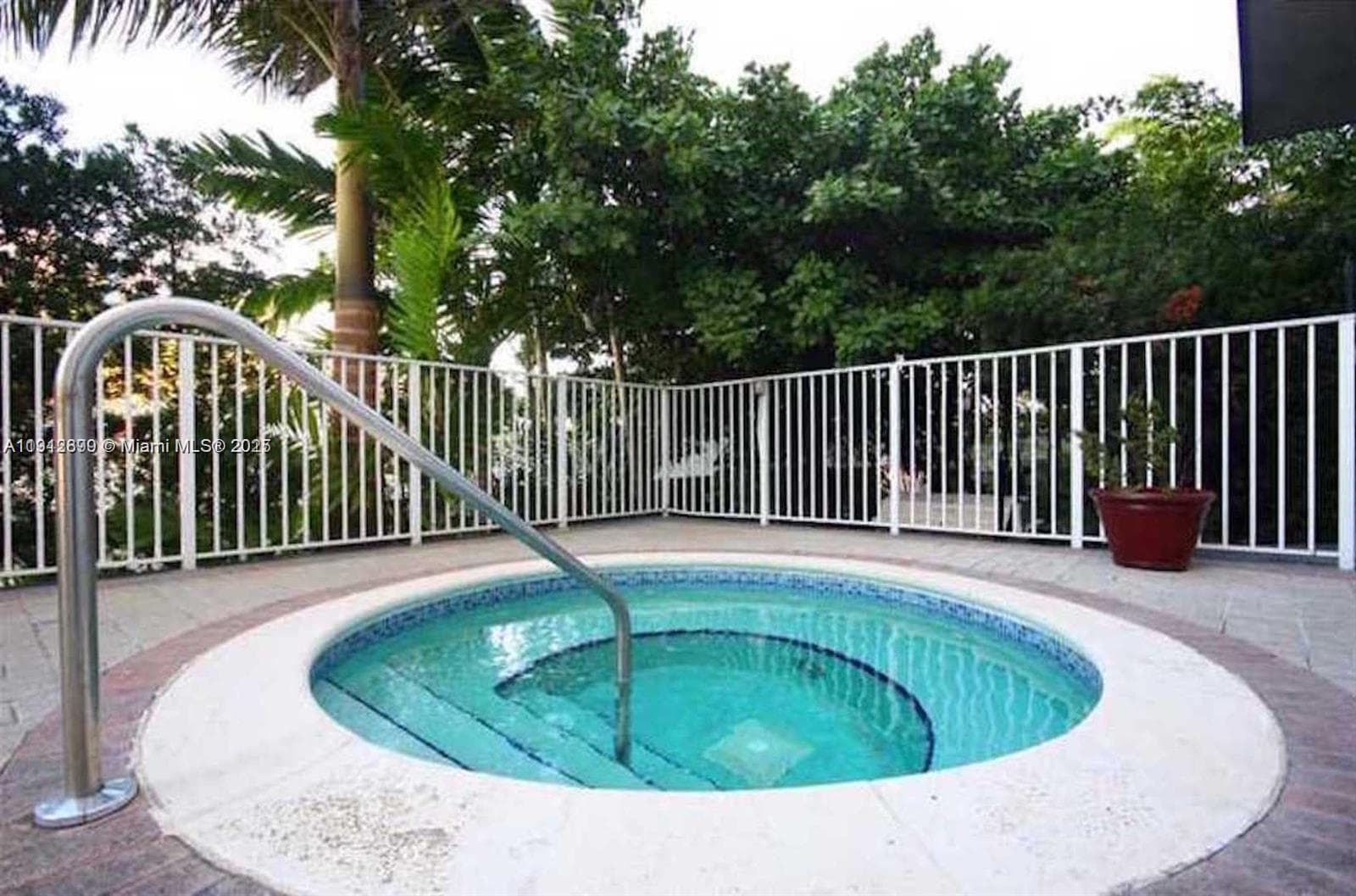 WEST BAY PLAZA CONDO UNIT · #405 in Miami Beach - Photo 20
