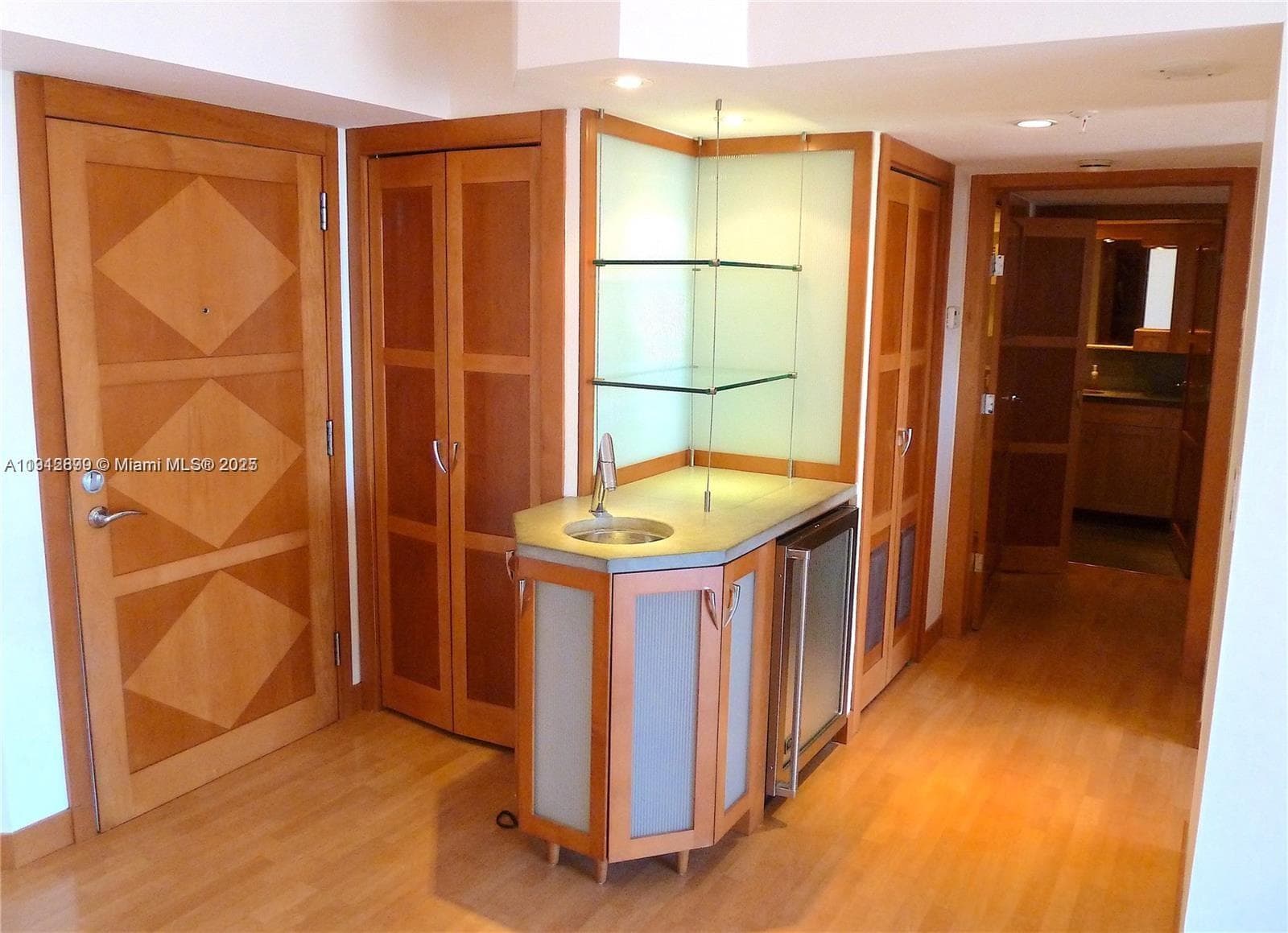 WEST BAY PLAZA CONDO UNIT · #405 in Miami Beach - Photo 14