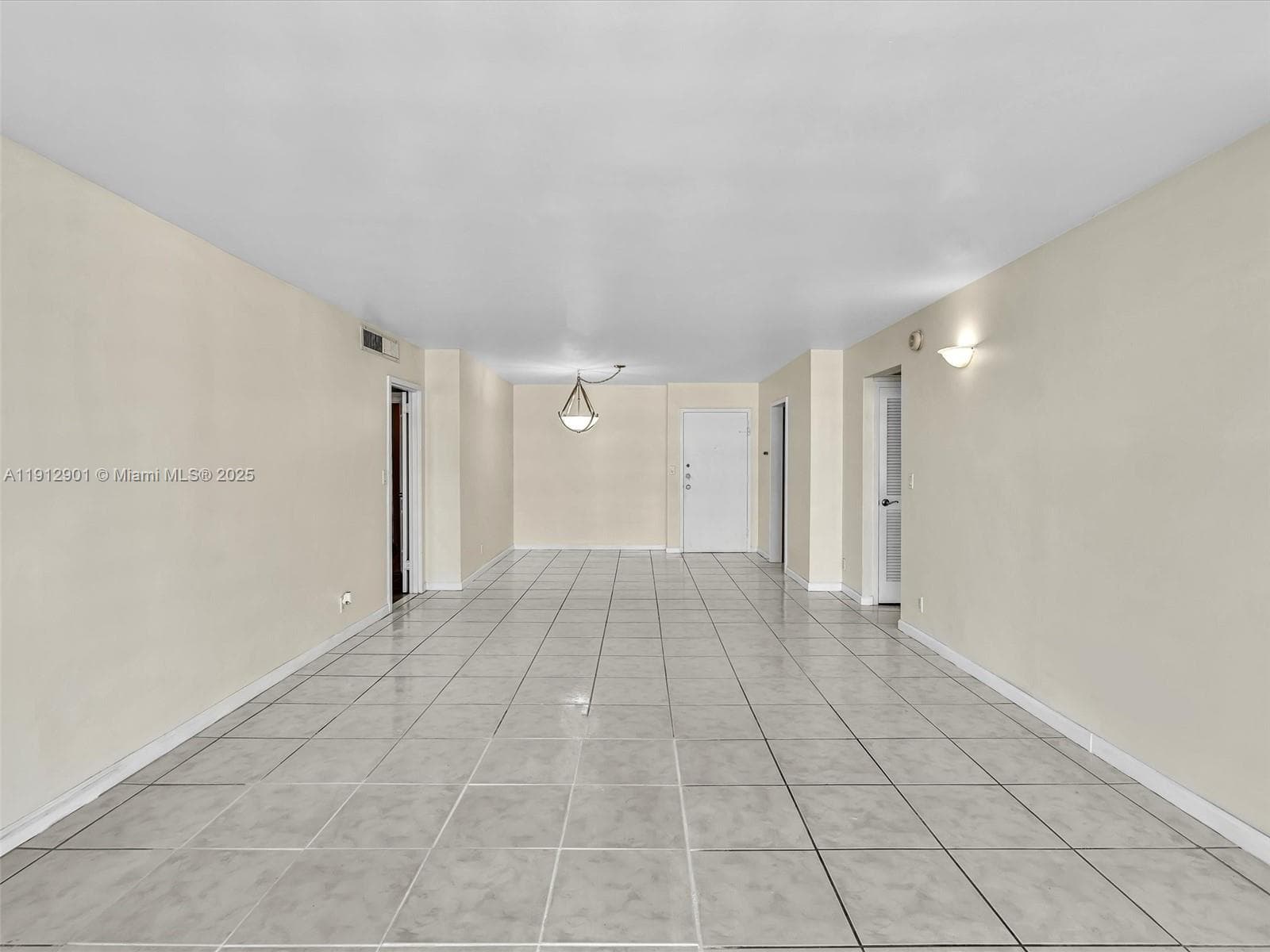 PARKER PLAZA CONDO · #2024 in Hallandale Beach - Photo 15