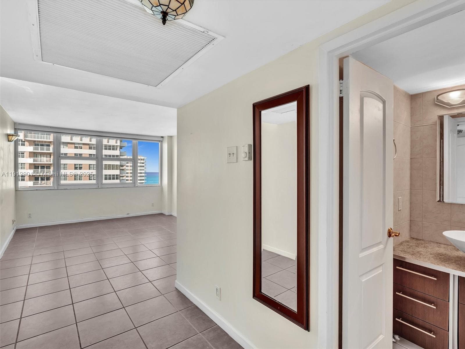 PARKER PLAZA CONDO · #2024 in Hallandale Beach - Photo 19
