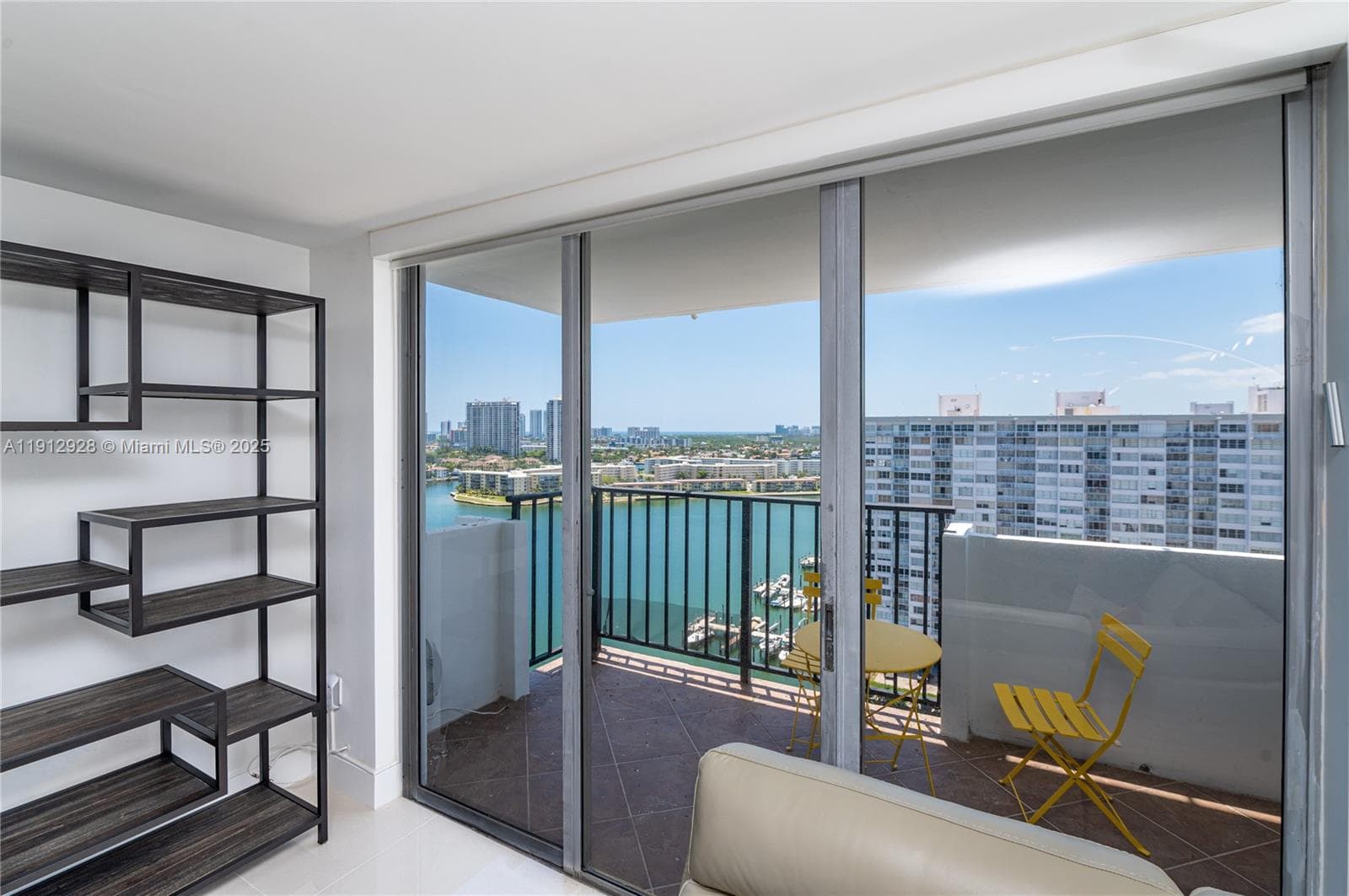 COMMODORE PLAZA · #2014 in Aventura - Photo 12