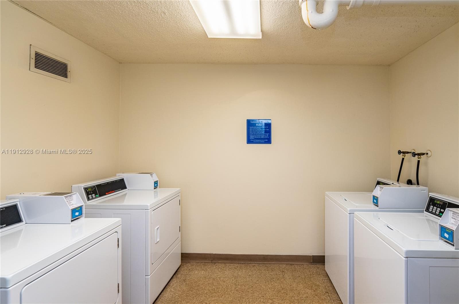 COMMODORE PLAZA · #2014 in Aventura - Photo 30