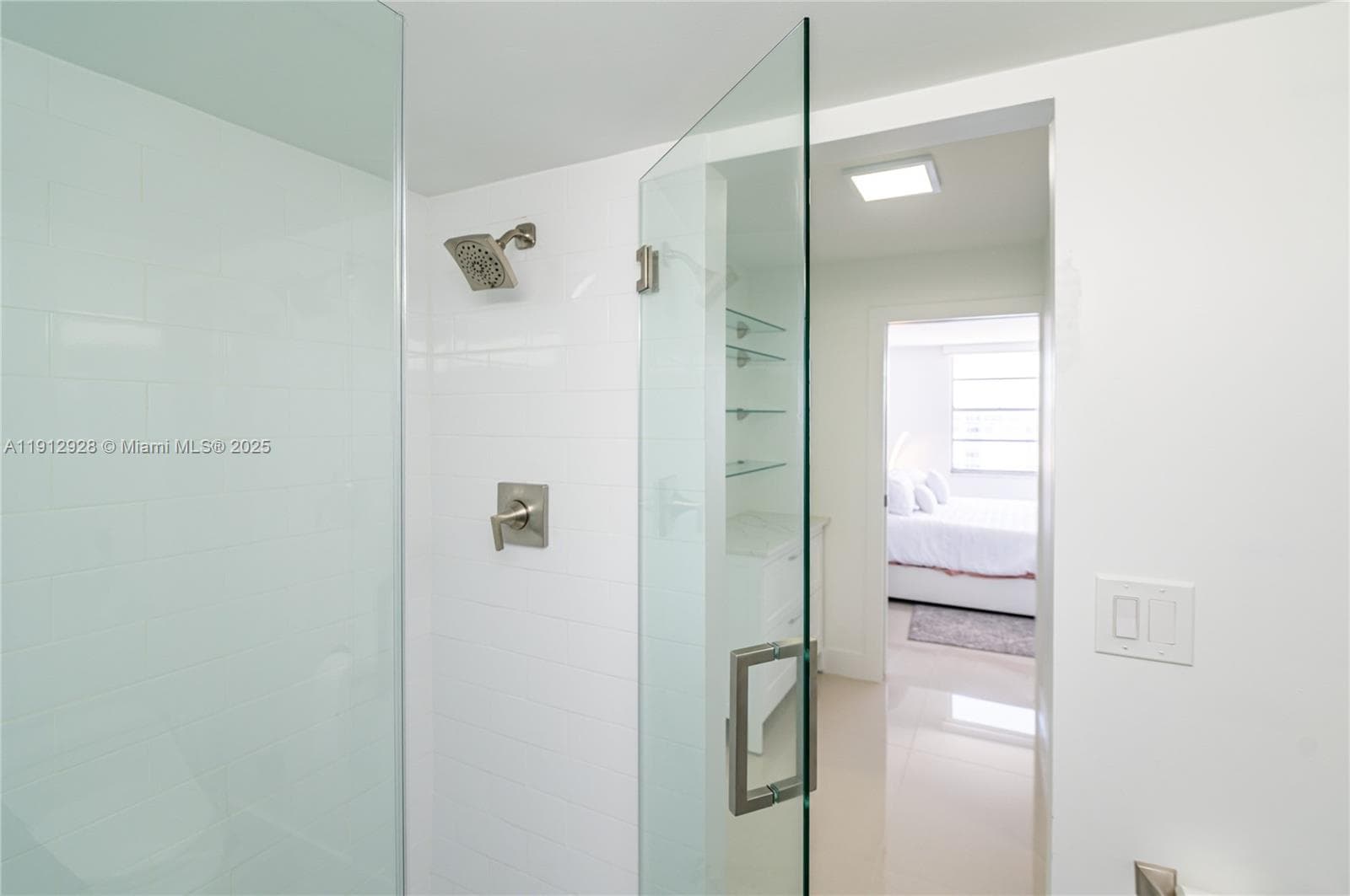 COMMODORE PLAZA · #2014 in Aventura - Photo 19
