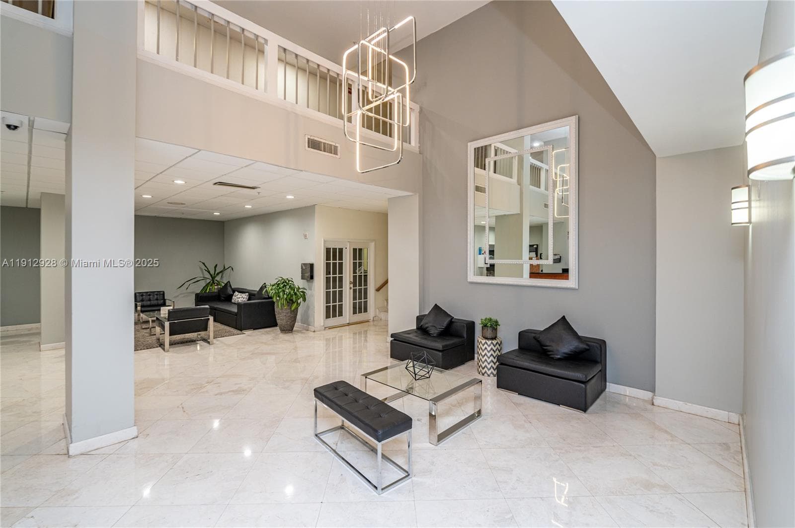 COMMODORE PLAZA · #2014 in Aventura - Photo 31