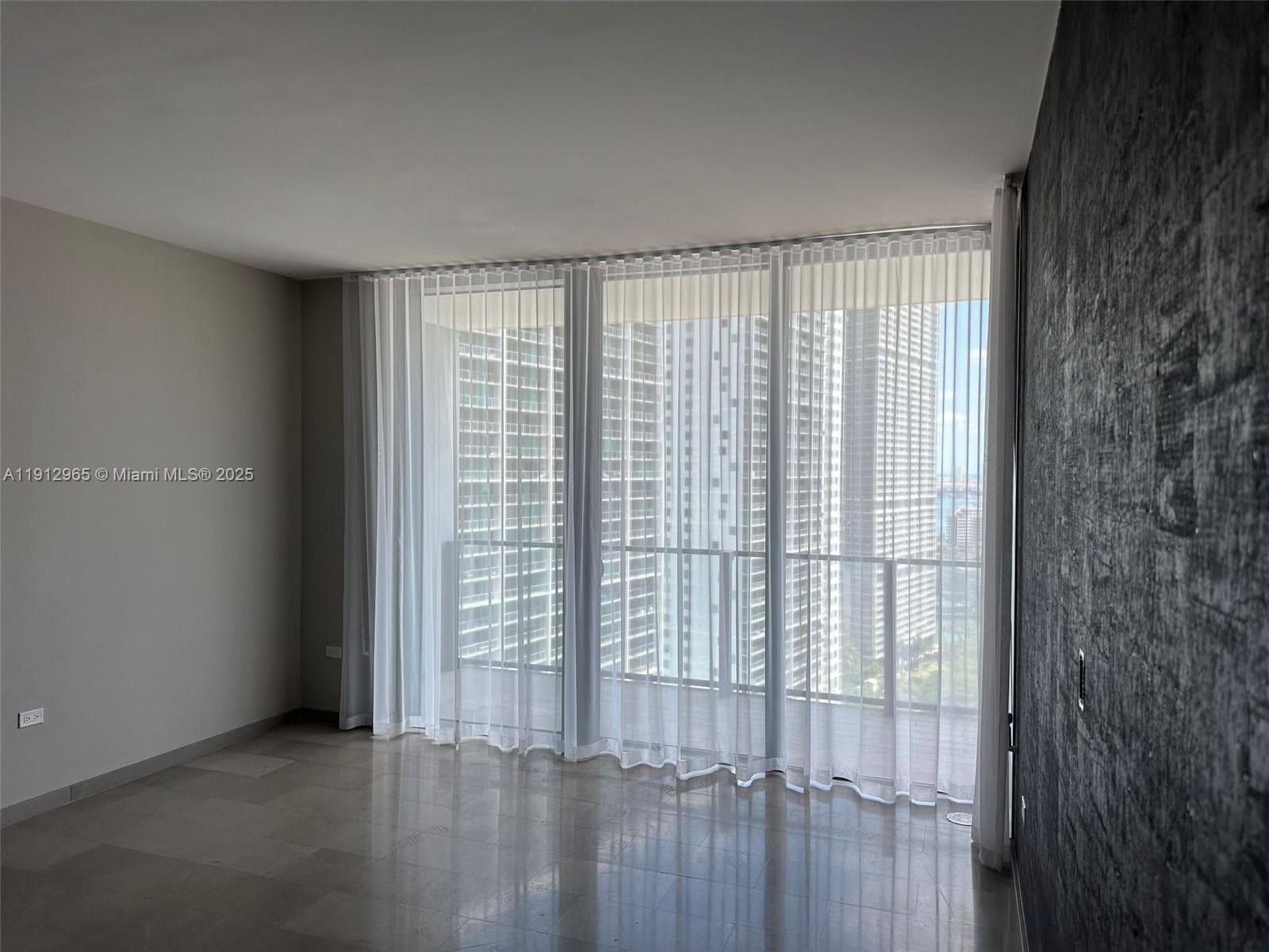 REACH BRICKELL CITY CENTER · #2205 in Miami - Photo 13