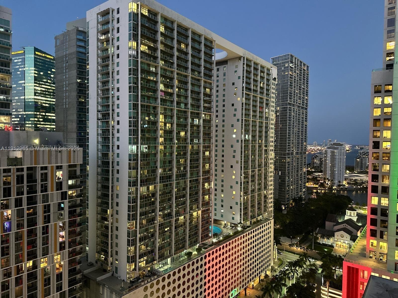 REACH BRICKELL CITY CENTER · #2205 in Miami - Photo 17