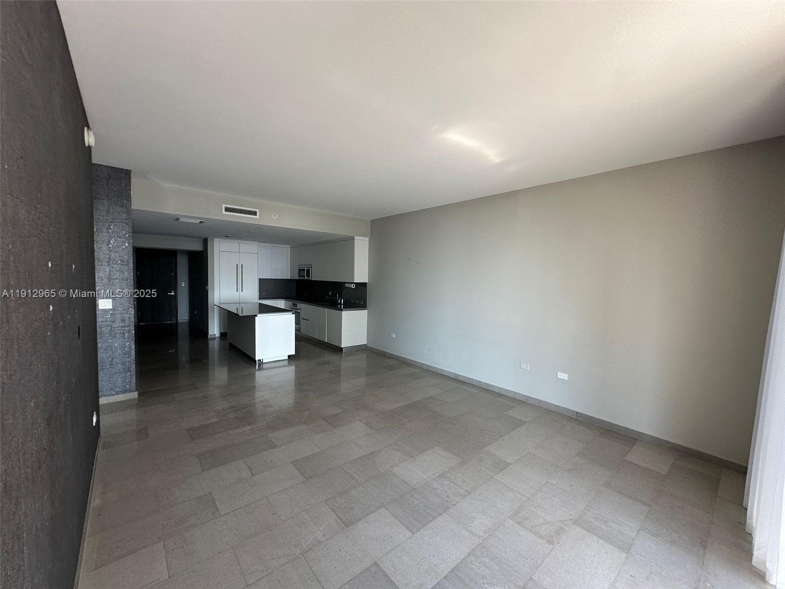 REACH BRICKELL CITY CENTER · #2205 in Miami - Photo 11