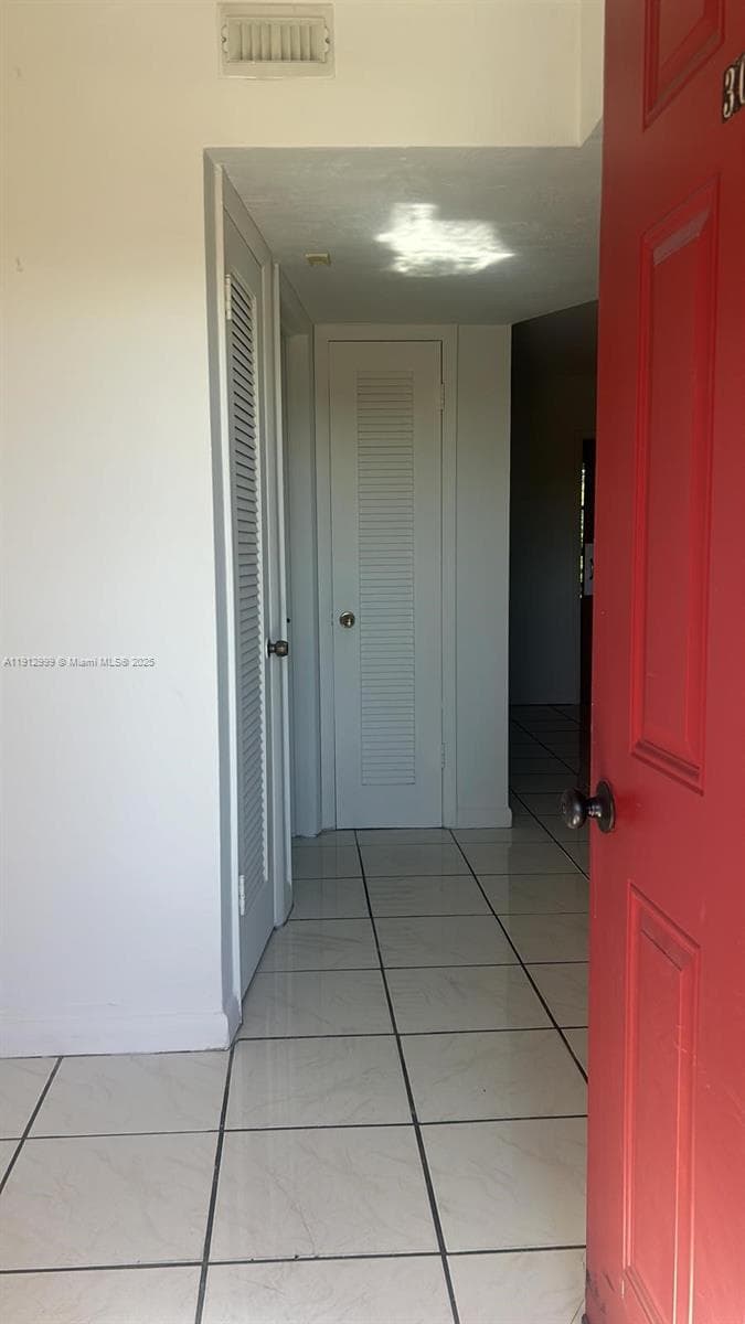 1501 Ne 191 · #C303 in Miami - Photo 3