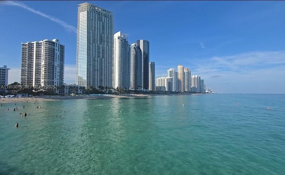 PLAZA OF AMERICAS CONDO P · #706 in Sunny Isles Beach - Photo 2