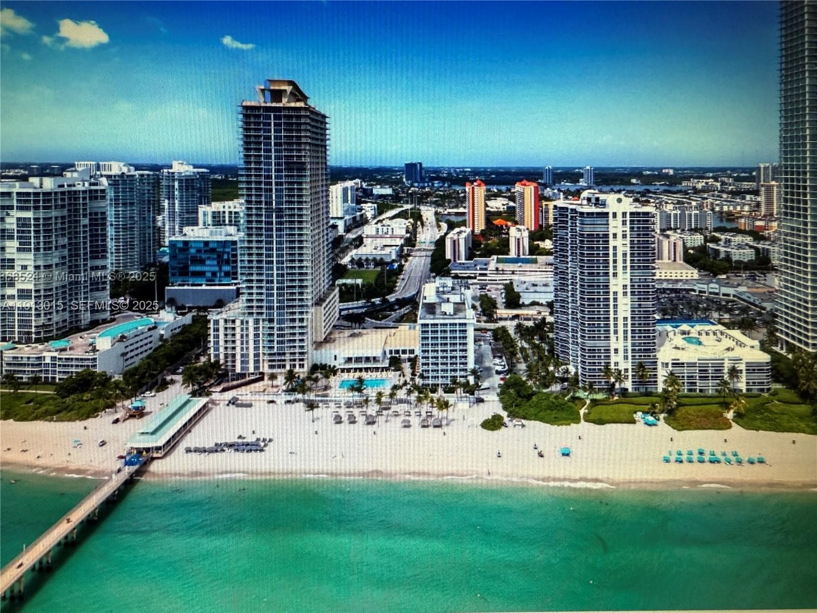 PLAZA OF AMERICAS CONDO P · #706 in Sunny Isles Beach - Photo 7