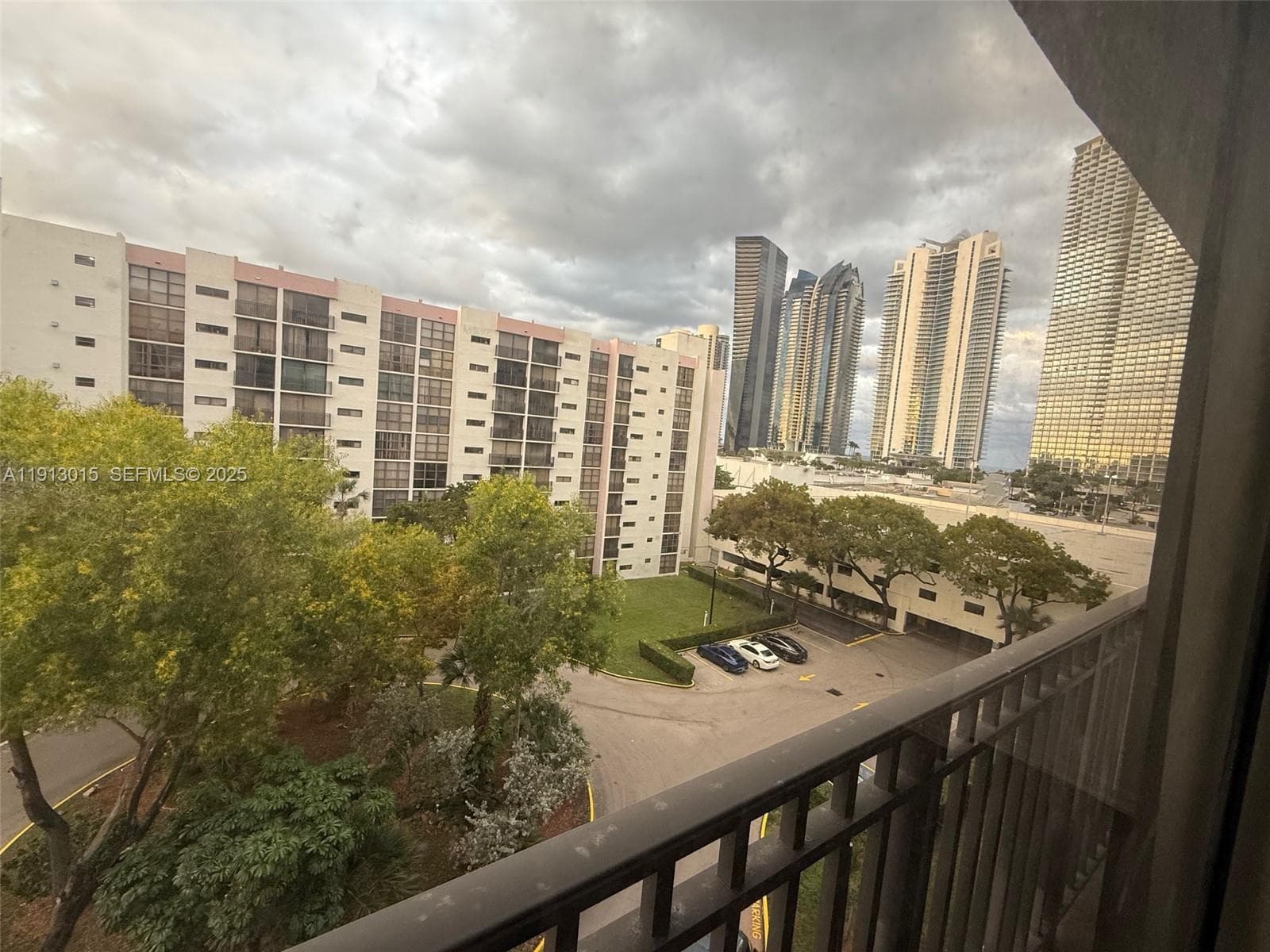 PLAZA OF AMERICAS CONDO P · #706 in Sunny Isles Beach - Photo 24