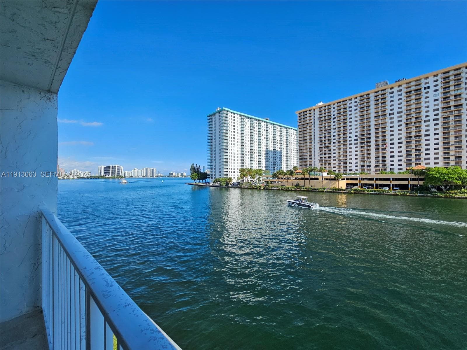 EDEN POINT SOUTH CONDO · #302 in North Miami Beach - Photo 1