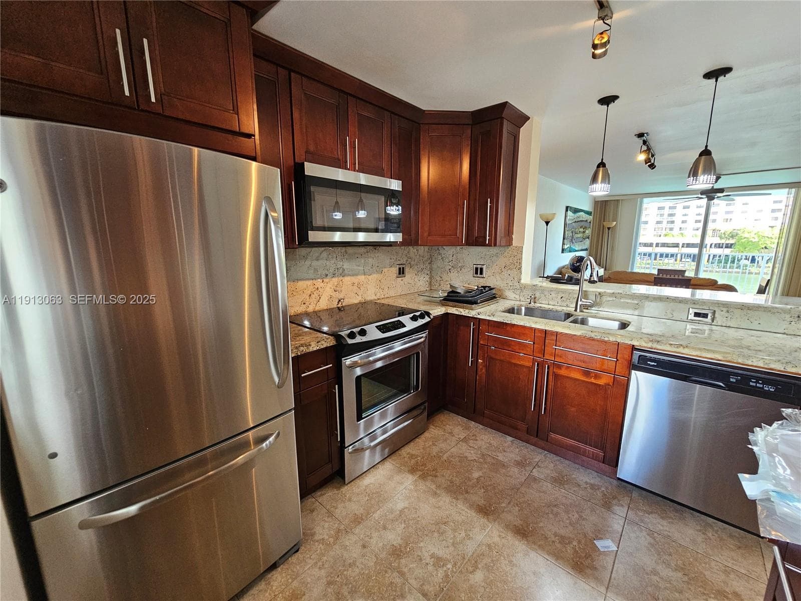 EDEN POINT SOUTH CONDO · #302 in North Miami Beach - Photo 5