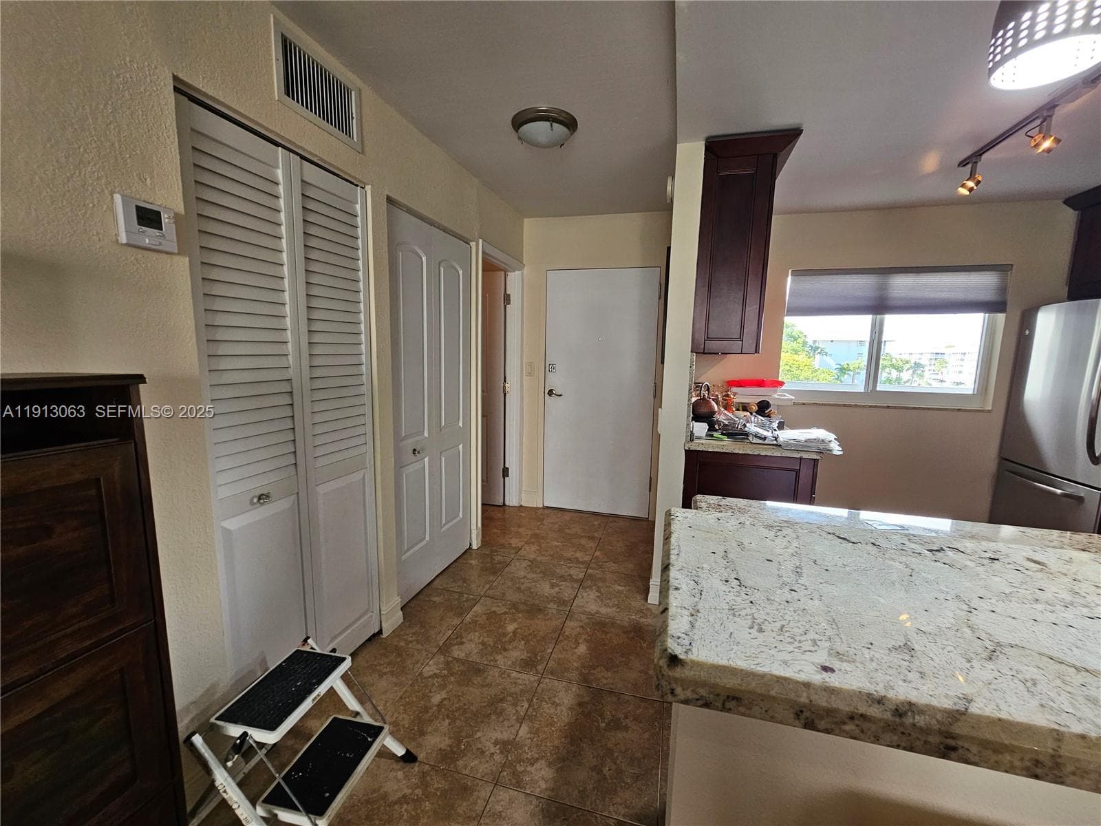 EDEN POINT SOUTH CONDO · #302 in North Miami Beach - Photo 9