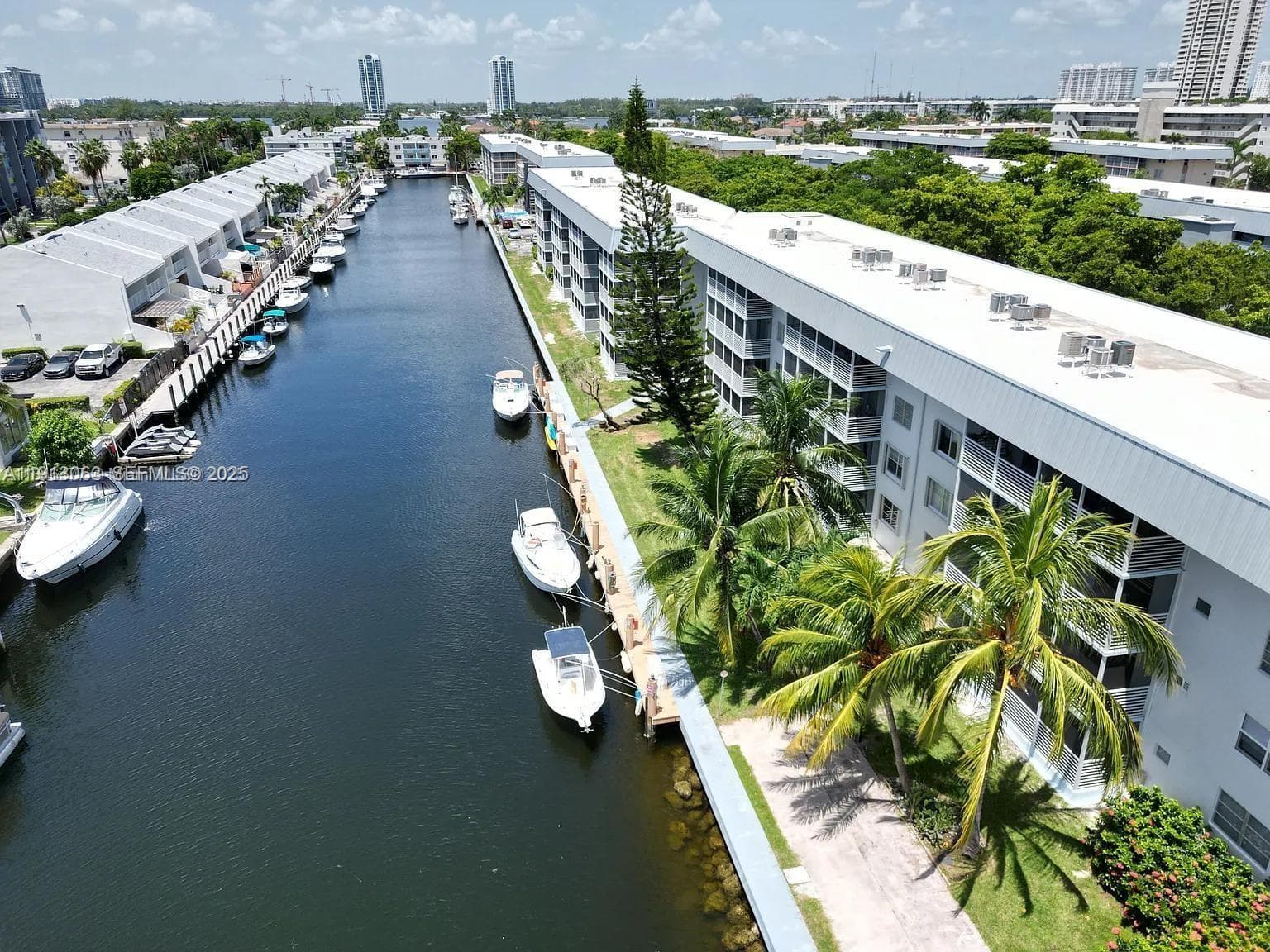 EDEN POINT SOUTH CONDO · #302 in North Miami Beach - Photo 21