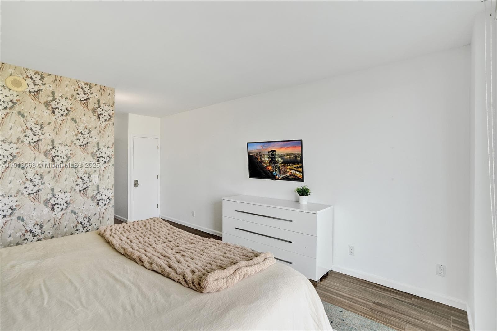 Ocean Reserve · #426 in Sunny Isles Beach - Photo 27