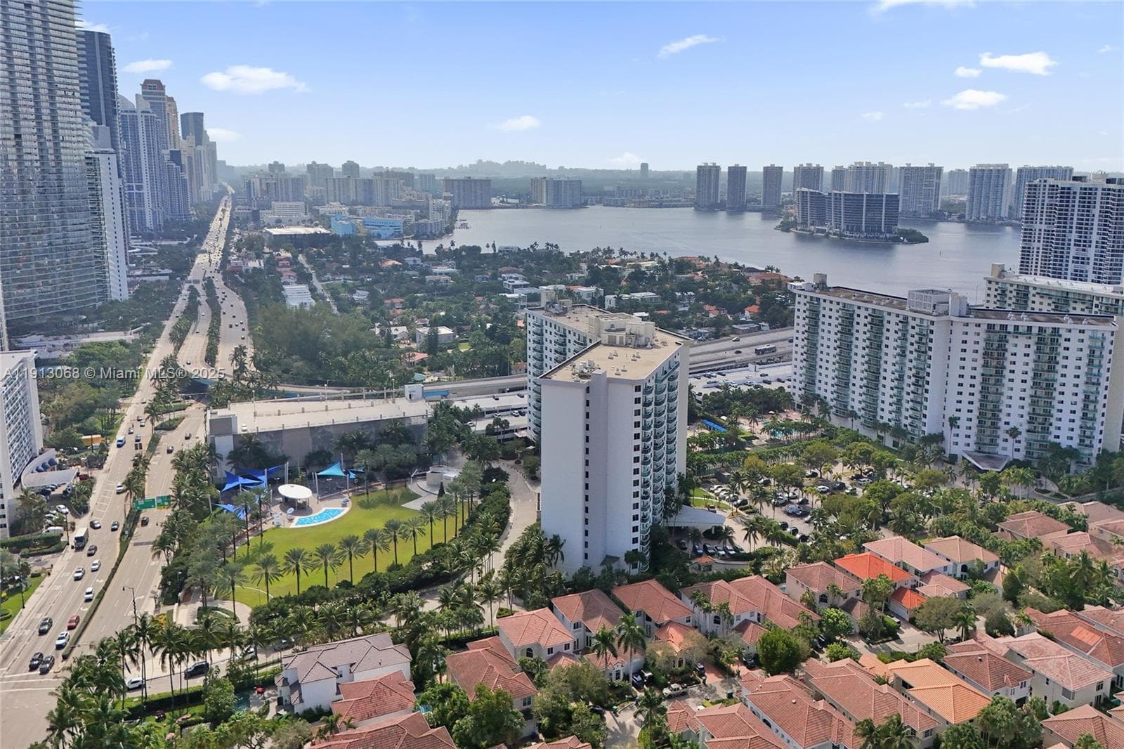 Ocean Reserve · #426 in Sunny Isles Beach - Photo 36
