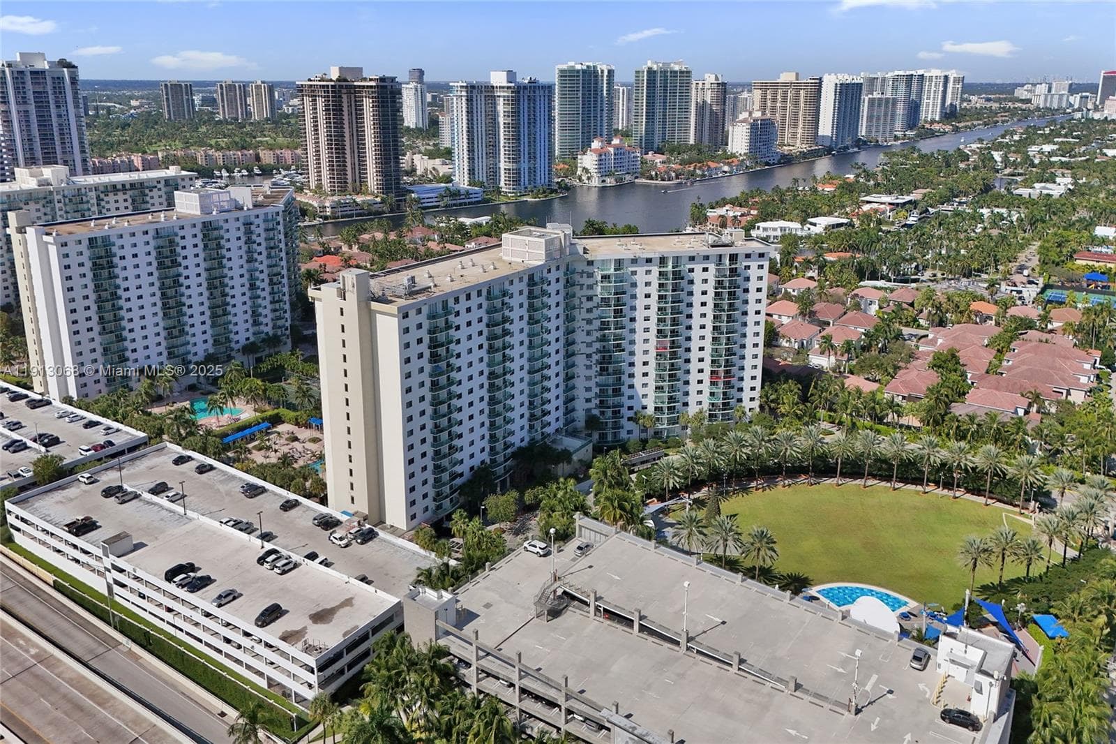 Ocean Reserve · #426 in Sunny Isles Beach - Photo 49