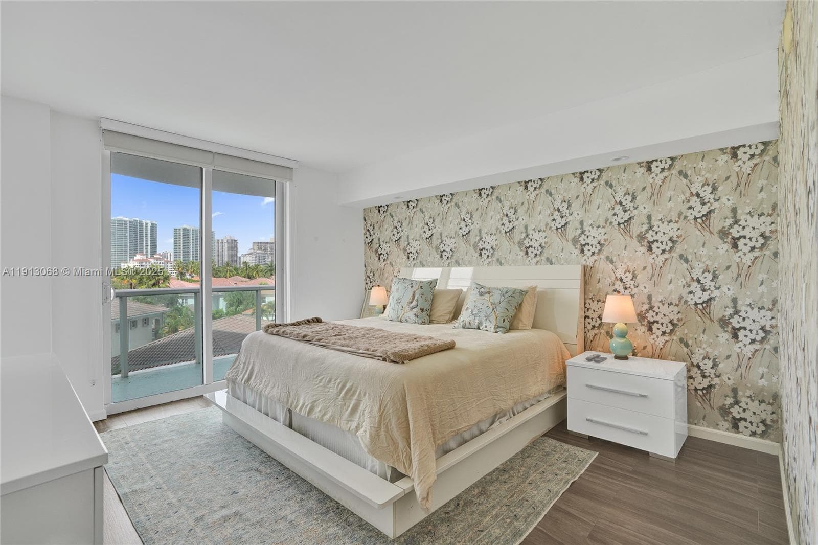 Ocean Reserve · #426 in Sunny Isles Beach - Photo 29