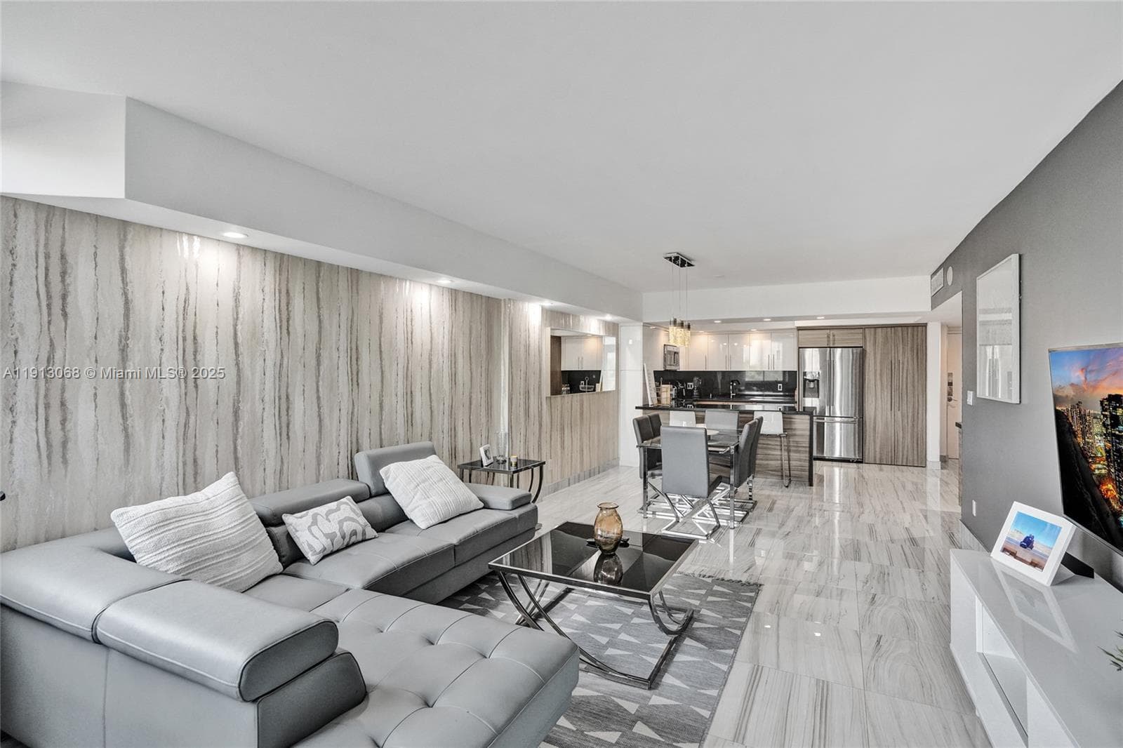 Ocean Reserve · #426 in Sunny Isles Beach - Photo 4