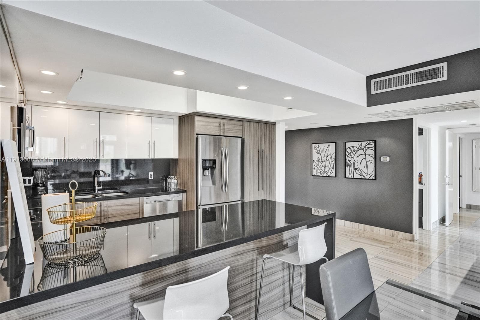 Ocean Reserve · #426 in Sunny Isles Beach - Photo 8