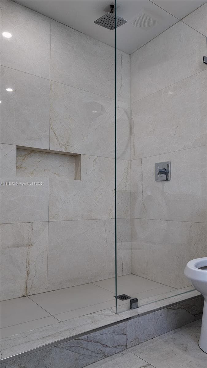 2100 N 57th Way photo 16