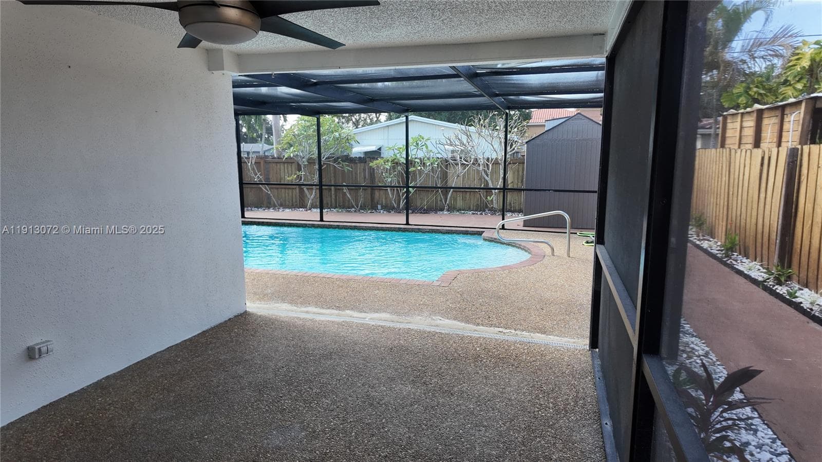 2100 N 57th Way photo 34