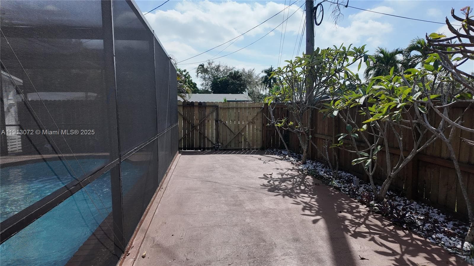 2100 N 57th Way photo 39