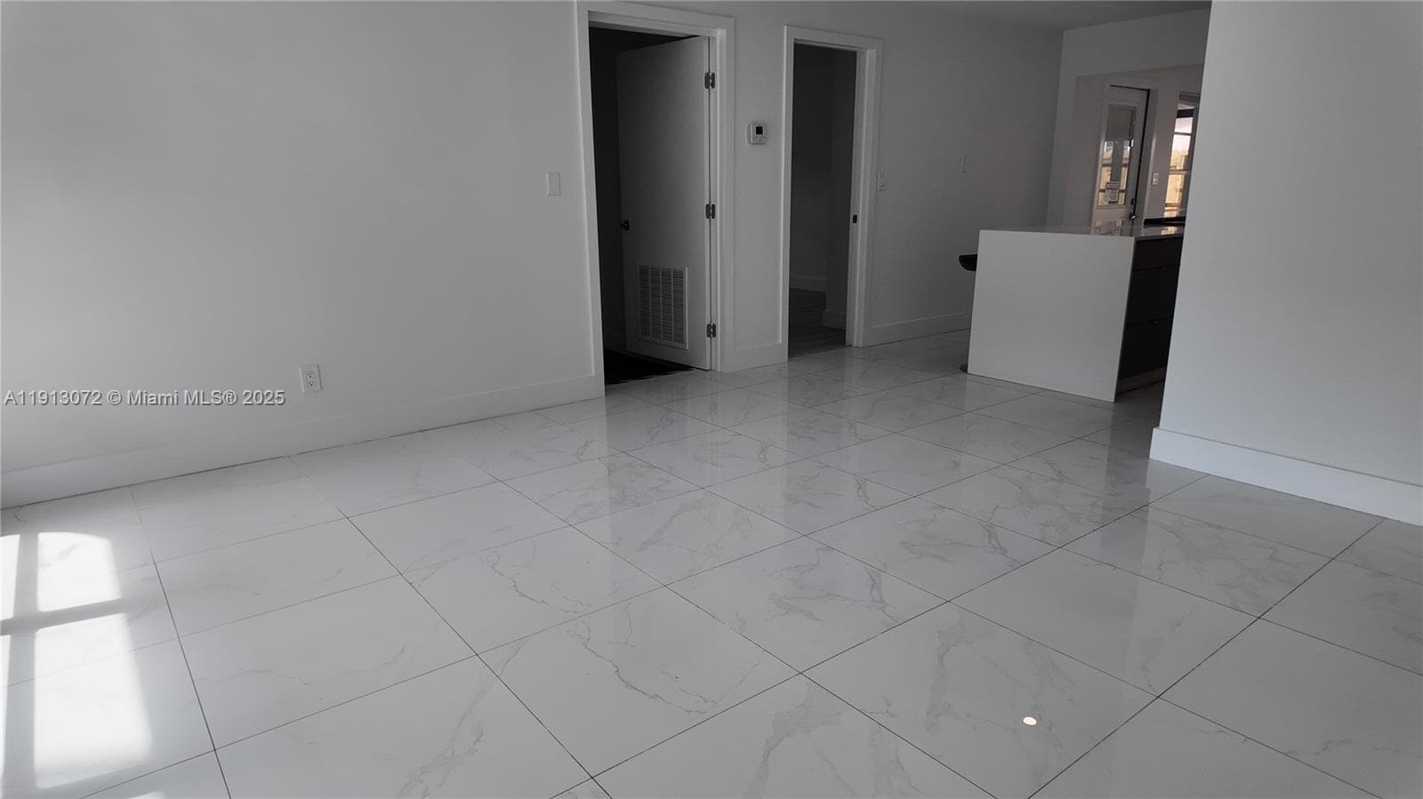 2100 N 57th Way photo 4