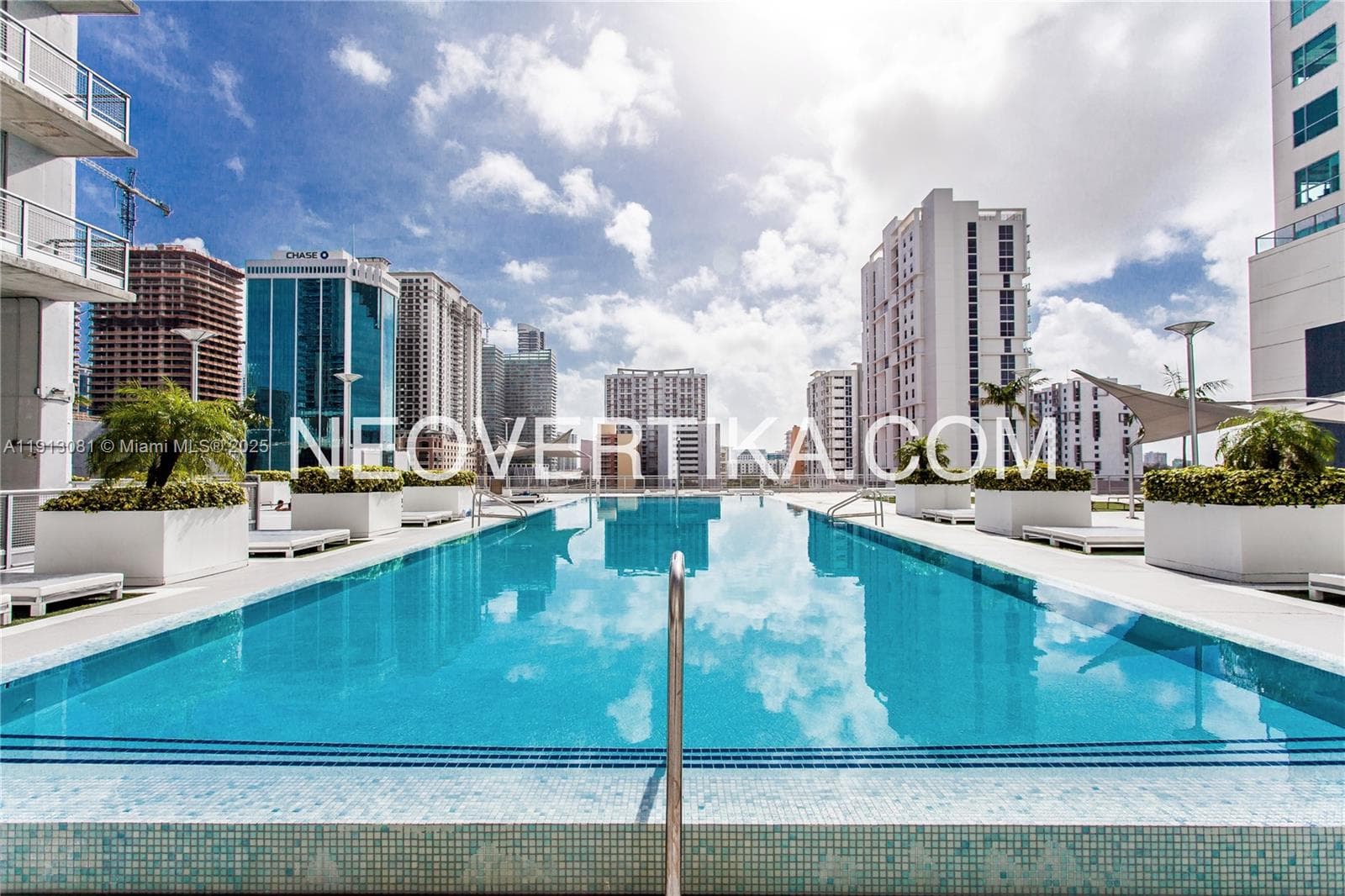 NEO VERTIKA CONDO · #PHI20 in Miami - Photo 16