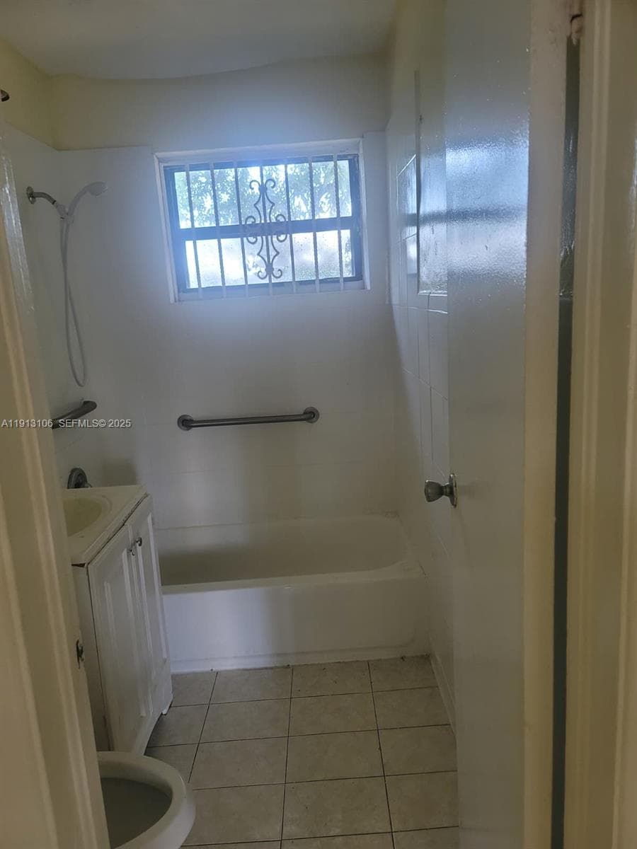 1290 NW 120th St #1290 photo 8
