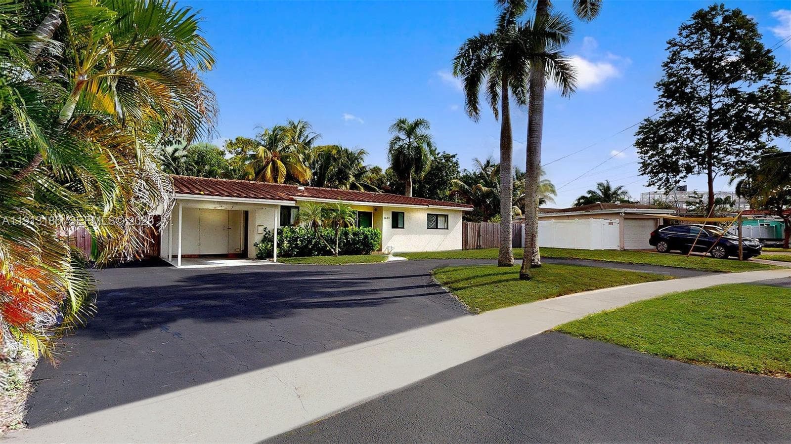 1630 SW 23rd Ave photo 7