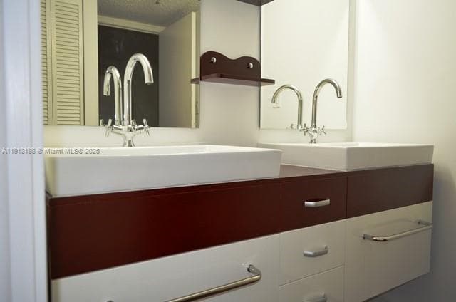 Winston Towers 700 · #M10 in Sunny Isles Beach - Photo 12
