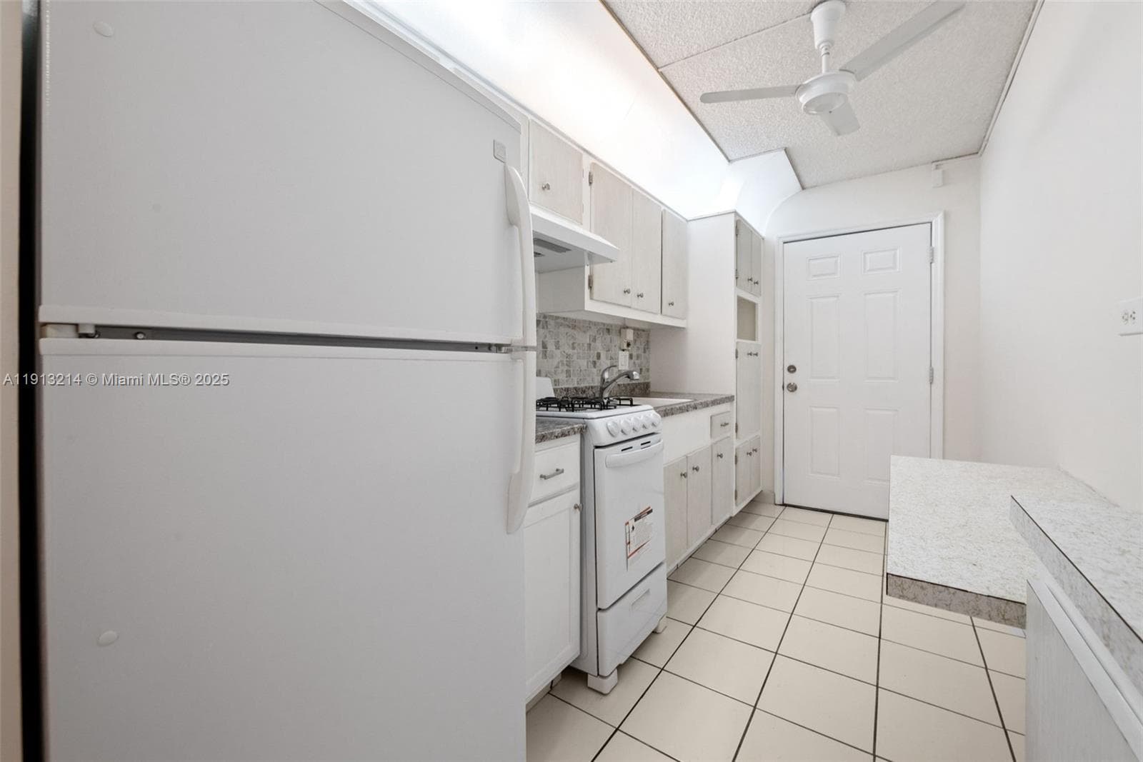RO-MONT SOUTH CONDO K · #24 in Miami Gardens - Photo 15