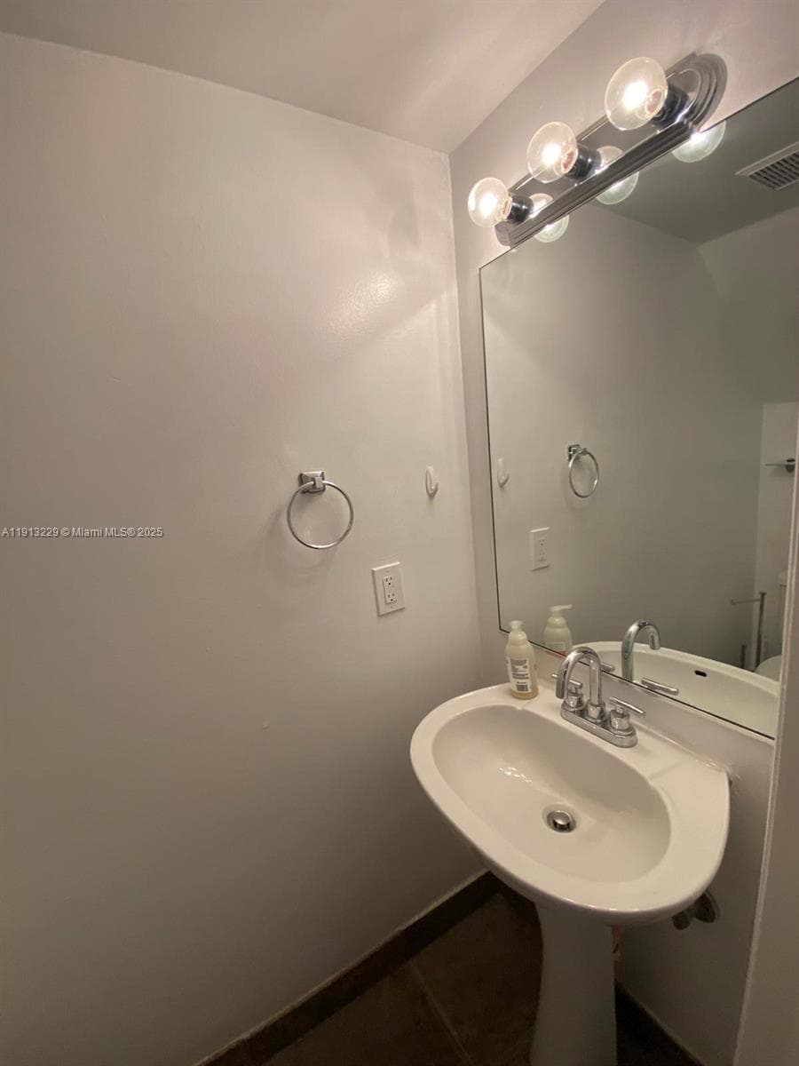 1525 PENNSYLVANIA CONDO · #5 in Miami Beach - Photo 7