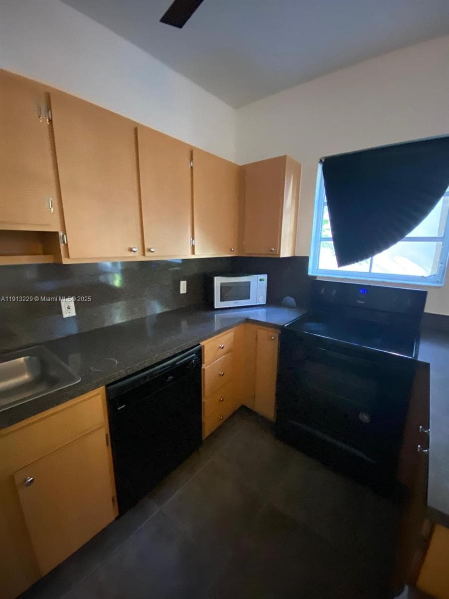 1525 PENNSYLVANIA CONDO · #5 in Miami Beach - Photo 4