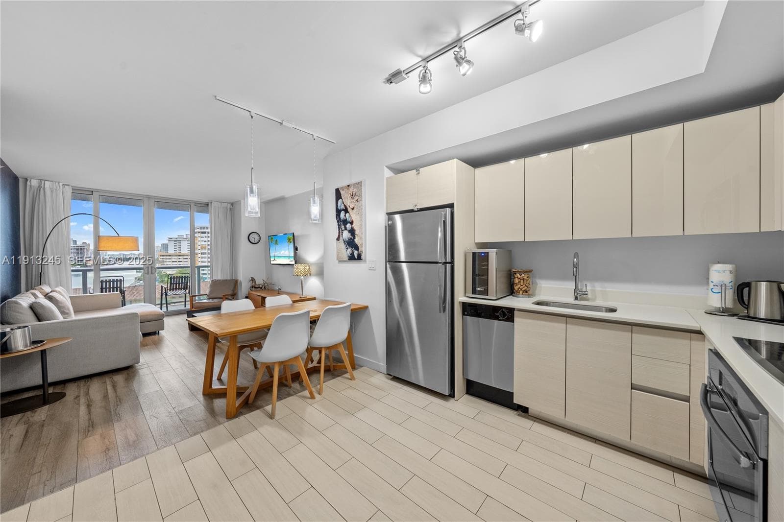 BEACHWALK CONDOMINIUM · #R703 in Hallandale Beach - Photo 7