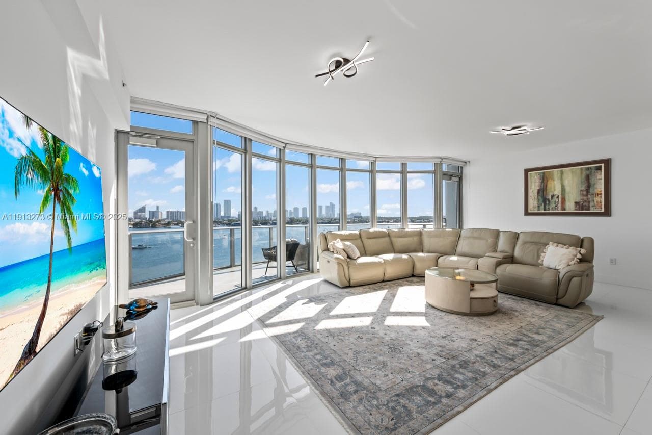 Marina Palms · #811 in North Miami Beach - Photo 5
