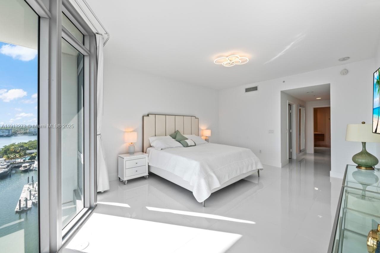 Marina Palms · #811 in North Miami Beach - Photo 25