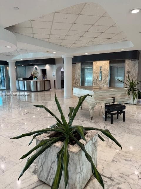 Crystal House · #9A in Miami Beach - Photo 14