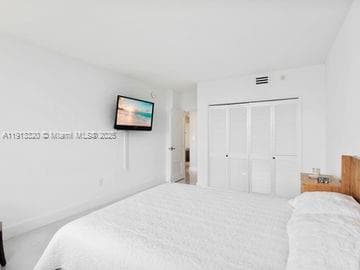 CORINTHIAN CONDO · #15A in Miami Beach - Photo 27
