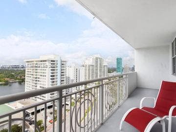 CORINTHIAN CONDO · #15A in Miami Beach - Photo 26