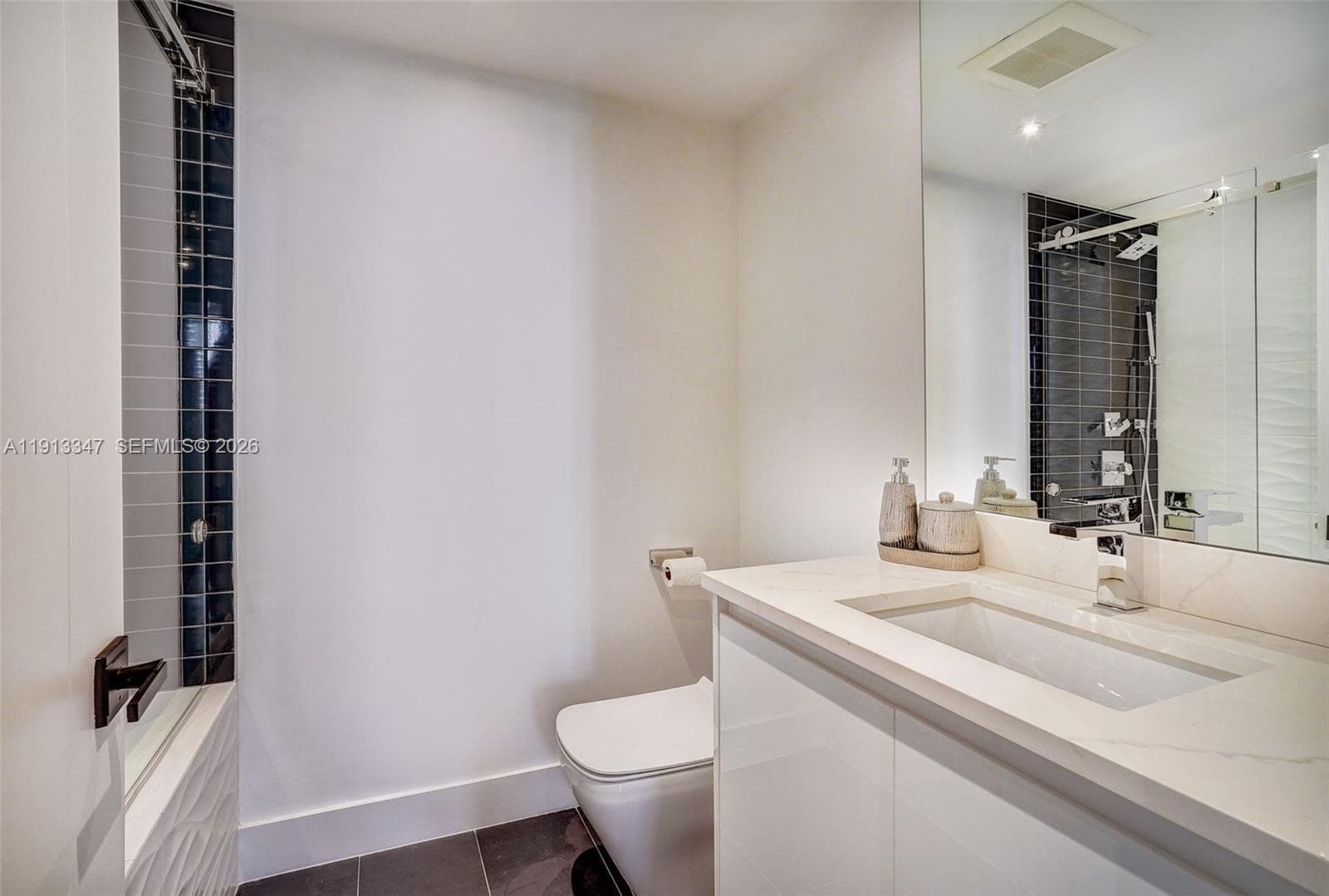 TERRACES NORTH TURNBERRY · #802 in Aventura - Photo 13