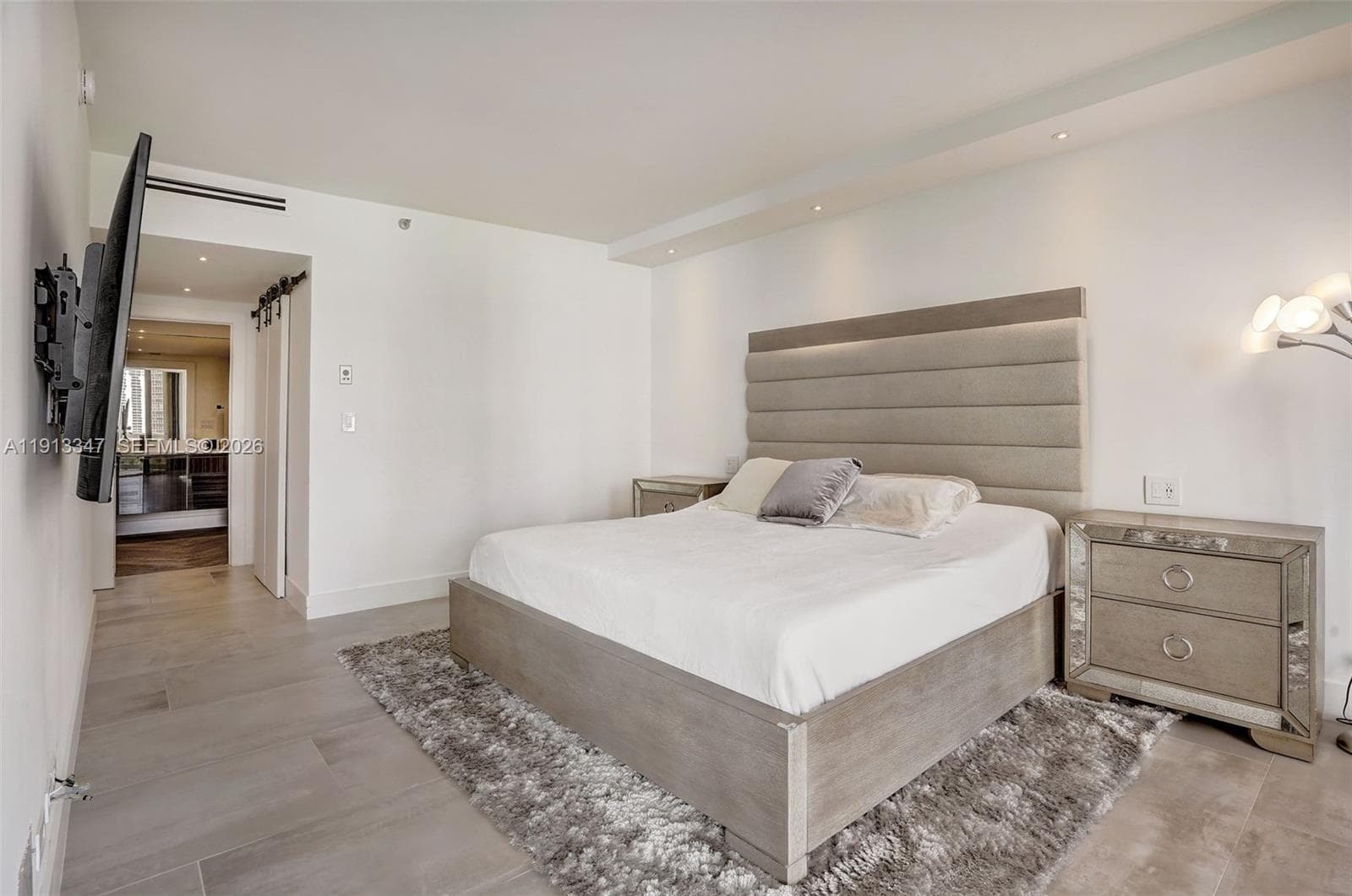 TERRACES NORTH TURNBERRY · #802 in Aventura - Photo 9